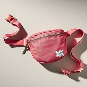 Herschel Supply Co. Fifteen Bum Bag- Tea Rose